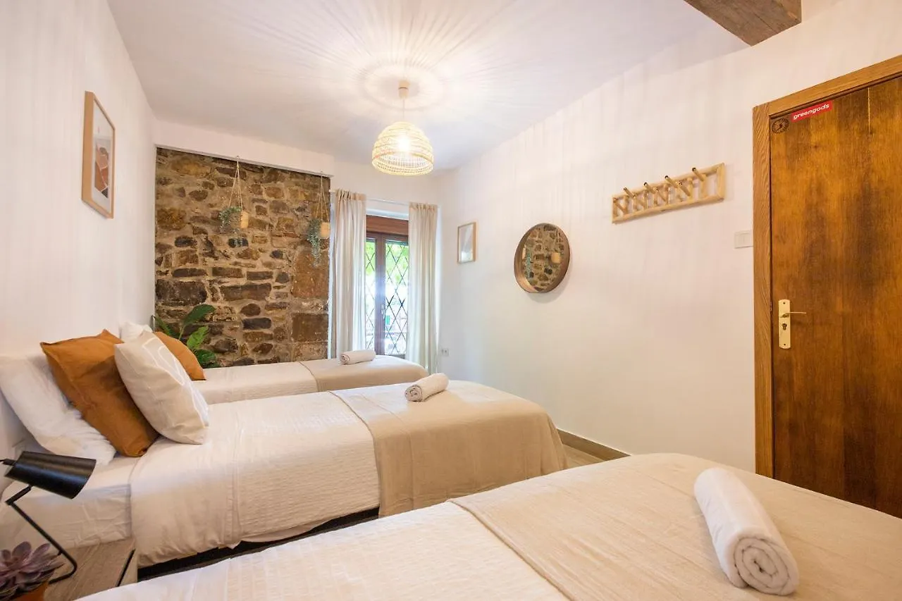 Yoga Retreat en Villa Santiene Yoga&Surf House San Sebastián 0*,